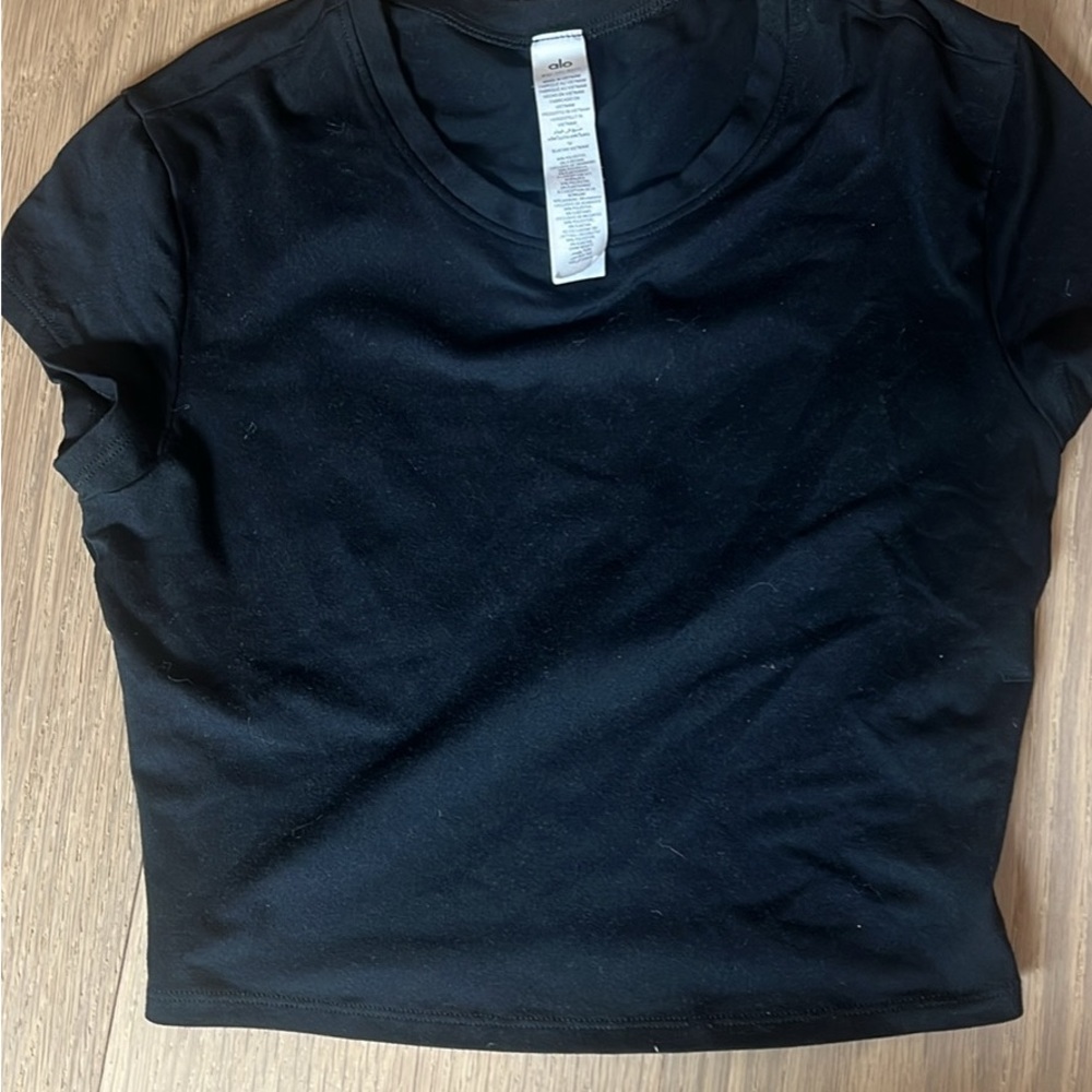 Alo Black Cropped Athletic T-Shirt